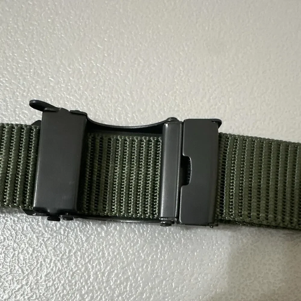 Men’s Green Military Webbed Belt Adjustable Solid 1.5in w/ Black Buckle